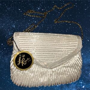 Vintage 60s La Regale formal beaded evening purse with gold tone chain